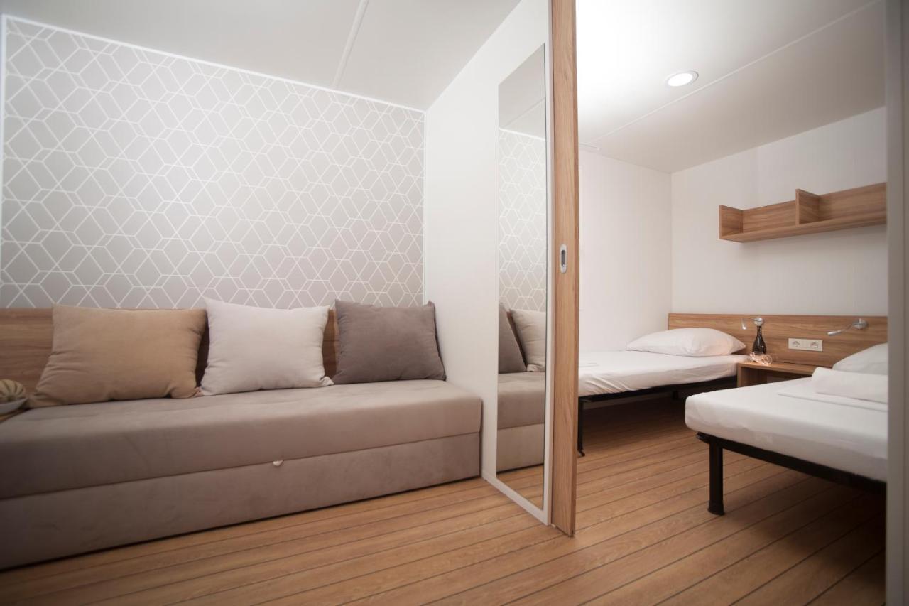 Mediteran Travel Mobile Homes In Camping Terme Catez Brežice Exterior foto