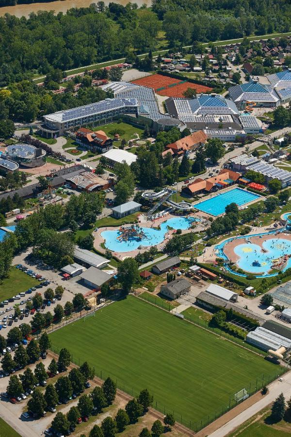 Mediteran Travel Mobile Homes In Camping Terme Catez Brežice Exterior foto